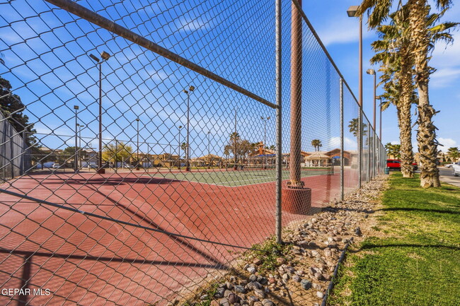 Foto del edificio - 3645 Almond Beach Dr