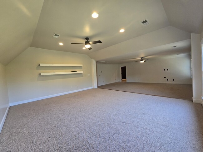 Foto del edificio - 2004 Callaway Park Pl