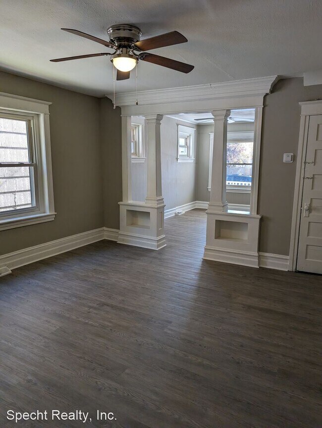 Building Photo - 3 br, 1 bath House - 565 Jefferson Avenue