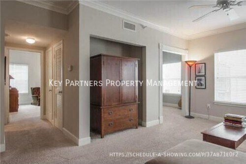 Building Photo - 11611 Tomahawk Creek Pkwy