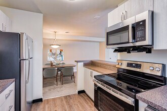 Building Photo - Brookbend Apartments