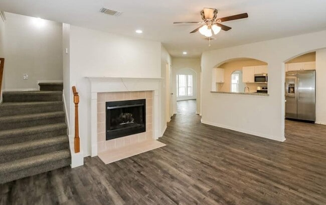 Building Photo - 23043 N Waterlily Dr
