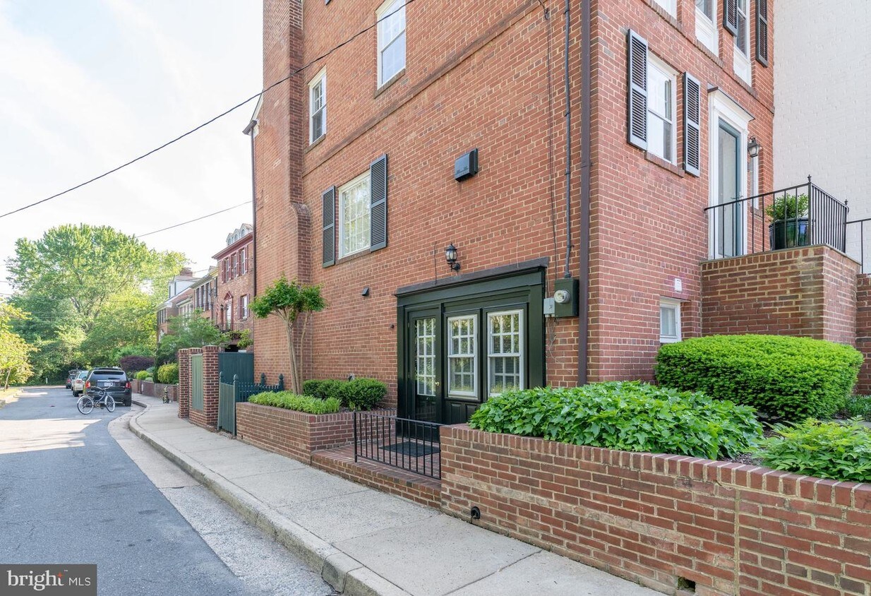 Foto principal - 202 Green St