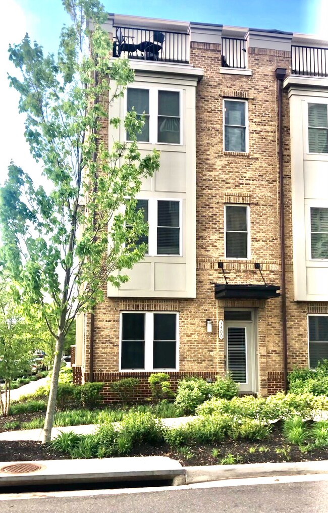 Corner Unit Front View - 3400 11th St S