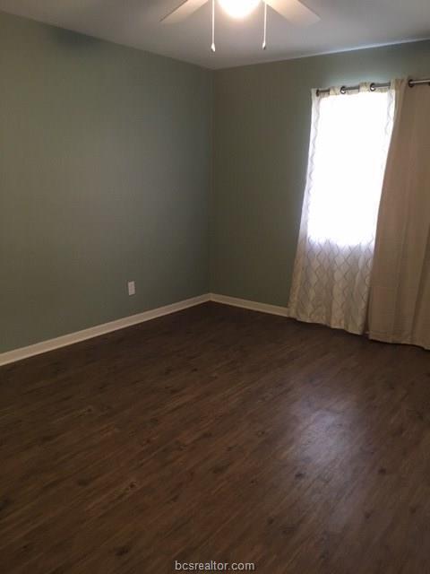 Primary Photo - 2323 De Lee St
