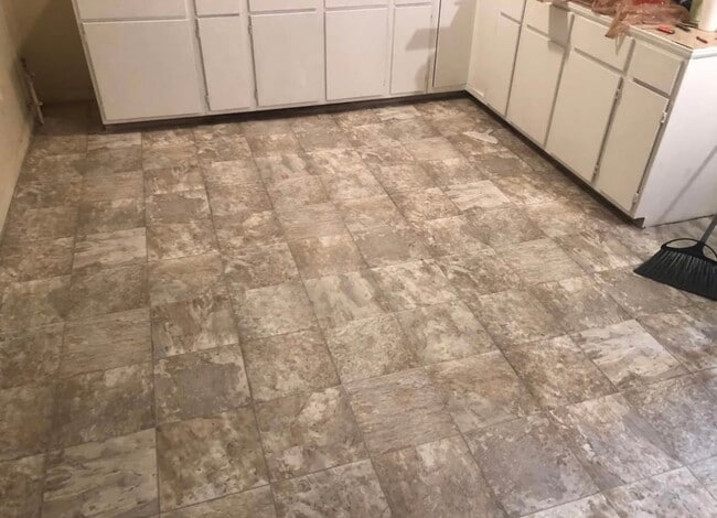 Foto del edificio - 4910 Sunnybrook Dr