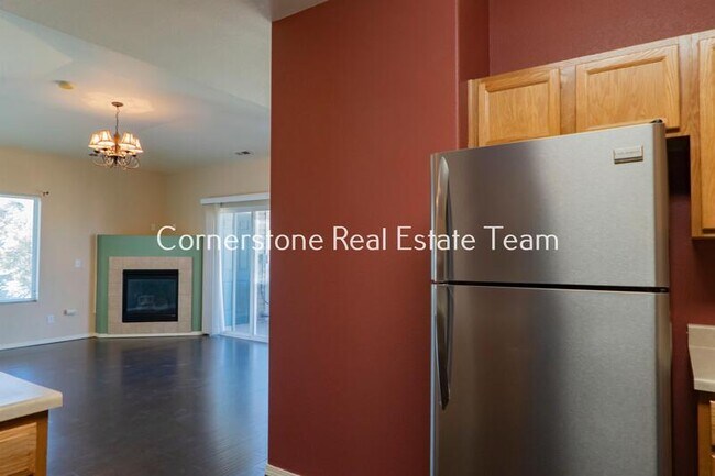 Building Photo - 2094 Legacy Ridge View