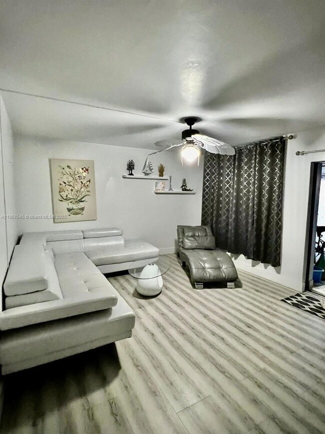 Photo - 4154 W 10th Ln House