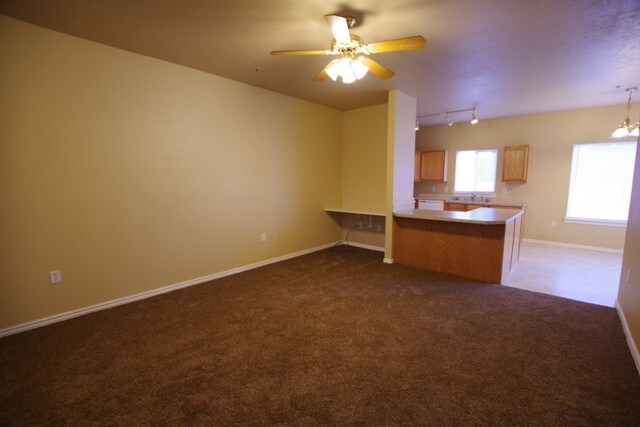 Building Photo - 10151 W Rifleman Dr