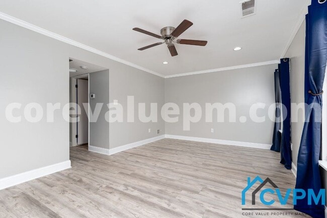 Building Photo - 1623 Fendall Ct