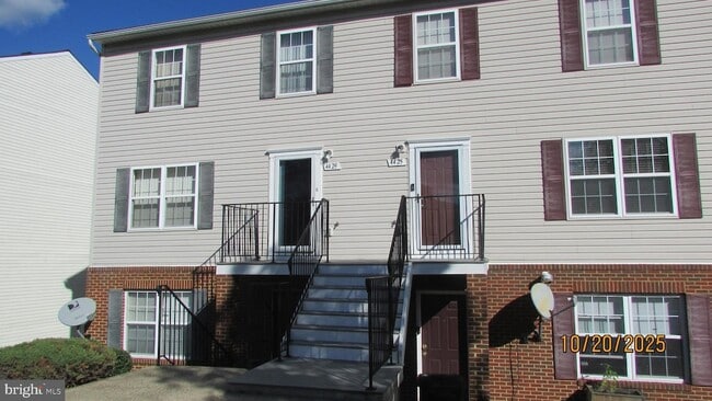 Foto del edificio - 4429 Blue Heron Way