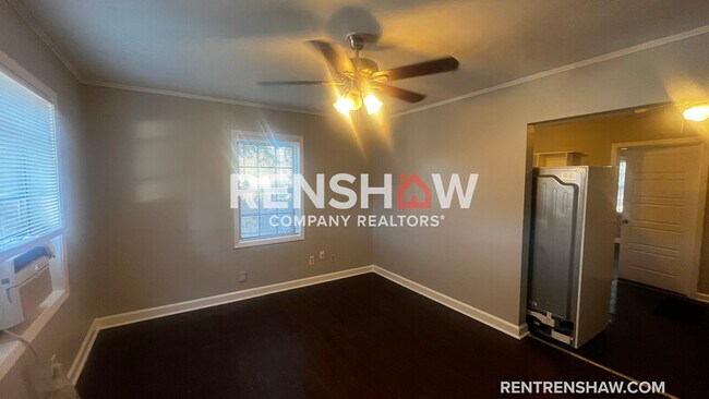 Foto del edificio - 3912 Wales Ave