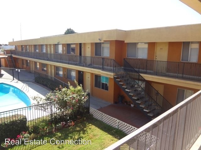 Building Photo - 12714 S Inglewood Ave