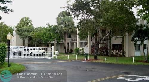 Foto del edificio - 1417 Meadows Cir