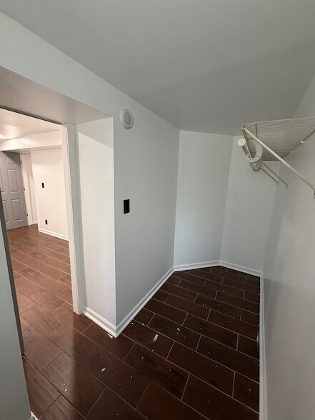 Foto del edificio - 6125 S Champlain Ave