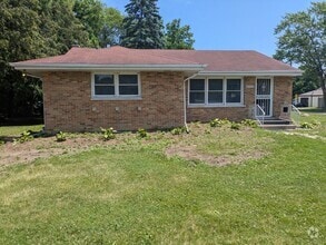 Building Photo - 2049 Kemble Ave