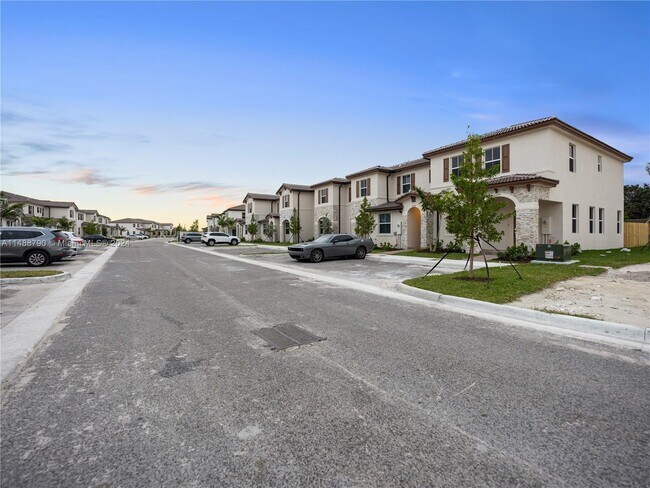 Foto del edificio - 12262 NW 24th Pl
