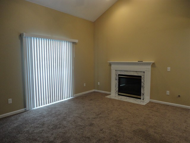 Foto del edificio - 1342 Shannon Ln