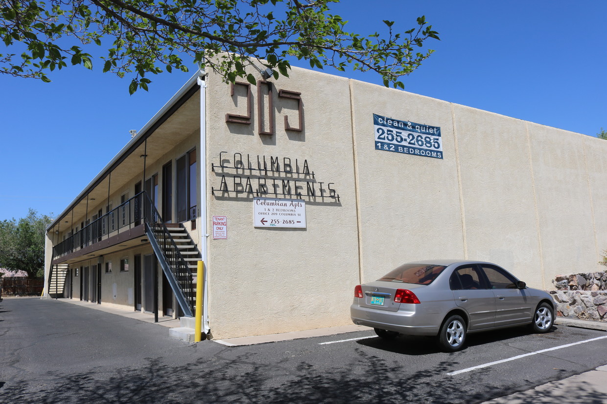 Building Photo - Columbia Apartments