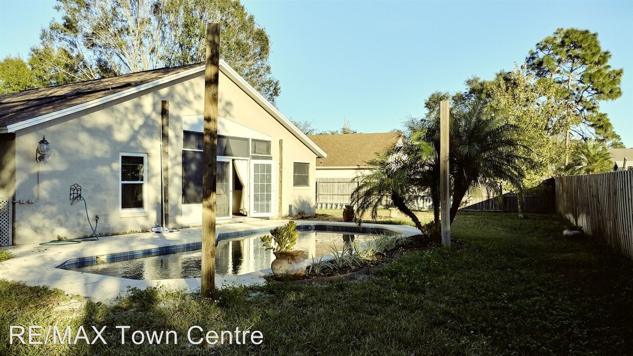 Foto principal - 4404 Fox Hollow Cir