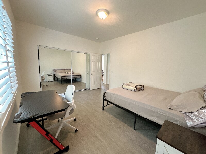 13703 Turf Paradise St Corona, CA 92880 Alquileres en Corona, CA