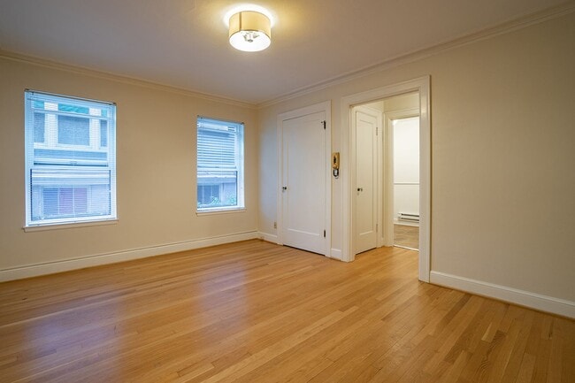 Interior Photo - Lakeside Apartments