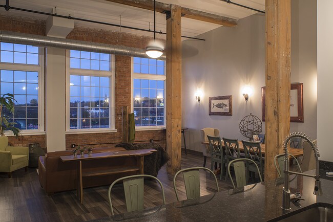 Foto del edificio - Oak Knitting Mill