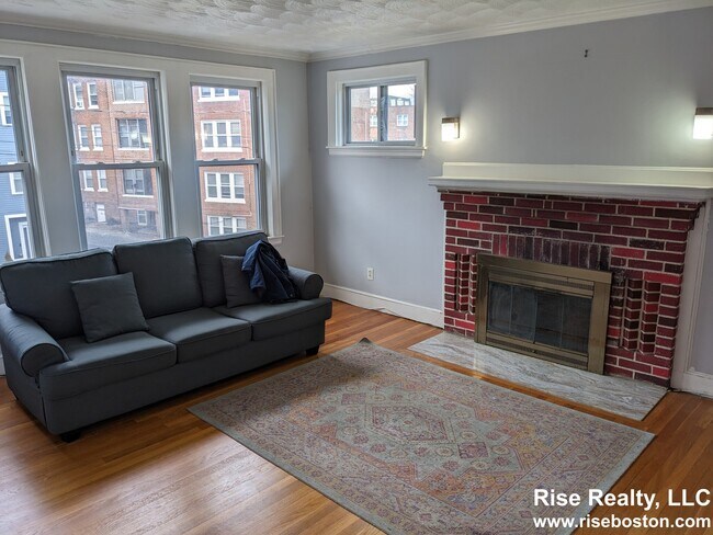 Foto del edificio - 19 Woodstock Ave