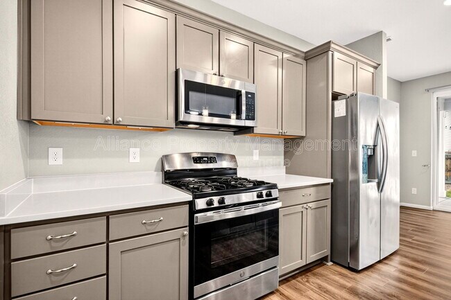 Building Photo - 7108 Passing Sky Dr