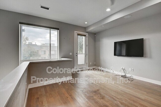 Foto del edificio - 3285 W 17th Ave