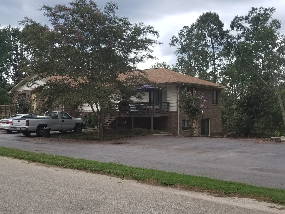 124 Clemson View Dr Unit N2, Seneca, SC 29678 Apartments in Seneca