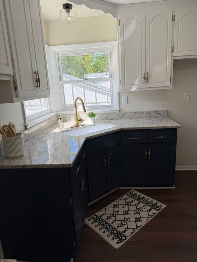 Foto del edificio - 3739 N 97th Pl