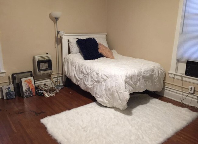 Foto del edificio - 1225 8th St