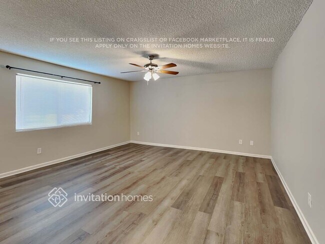 Foto del edificio - 5933 W Nancy Rd