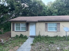 Building Photo - 1114 Birchwood Ct