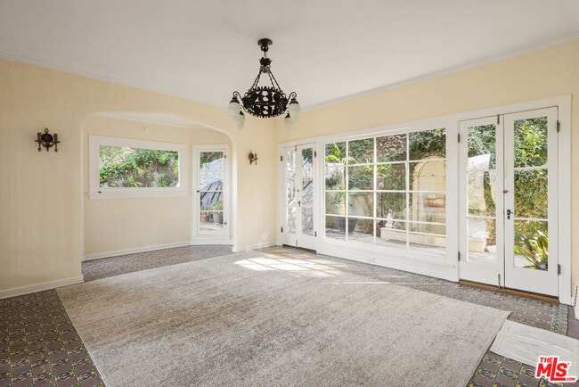 Foto del edificio - 35 Haldeman Rd