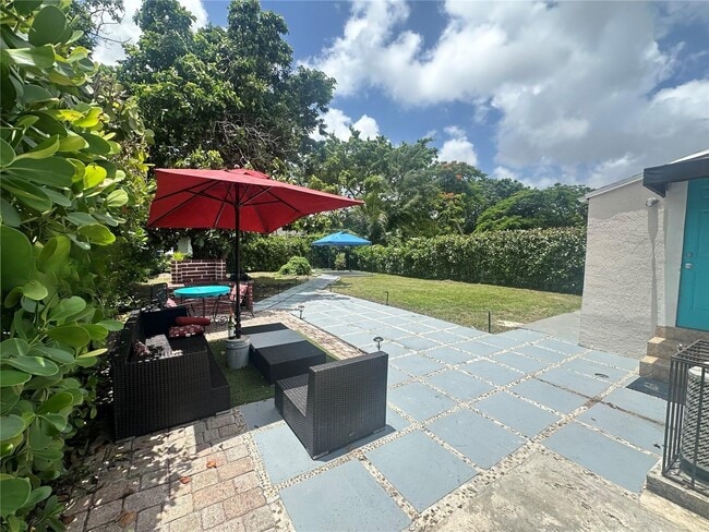 Foto del edificio - 4718 NW 15th Ave