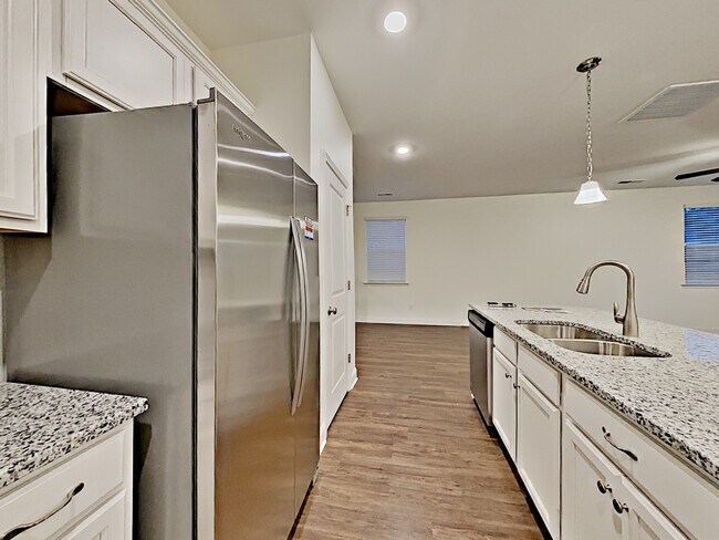Foto del edificio - 115 Twin River Drive