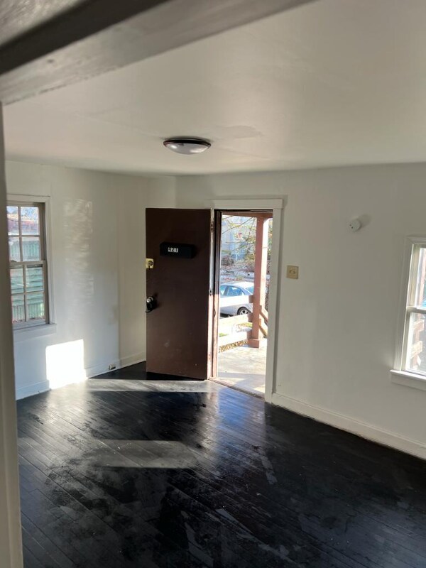 Foto principal - 421-423-423 Caldwell St