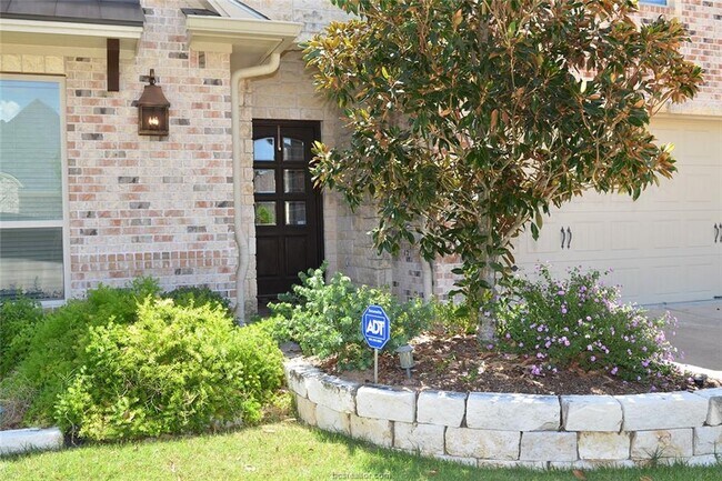 Building Photo - 5145 Stonewater Loop