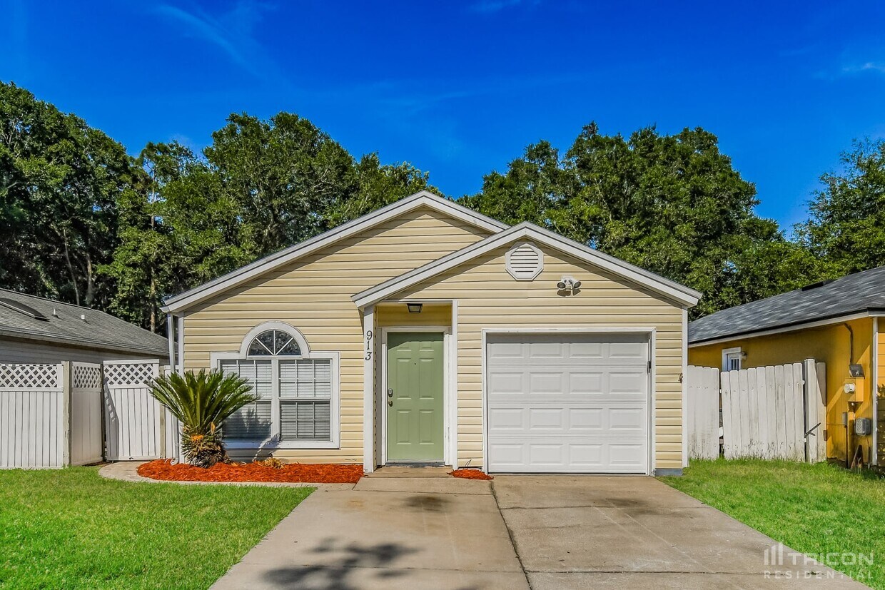 Primary Photo - 913 Jackson Road Jacksonville FL