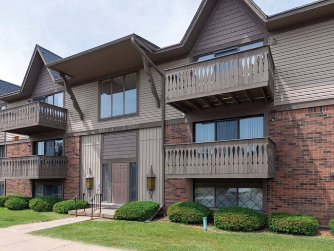 Welcome to Fox Hill Glens Apartments & Townhomes! - Fox Hill Glens