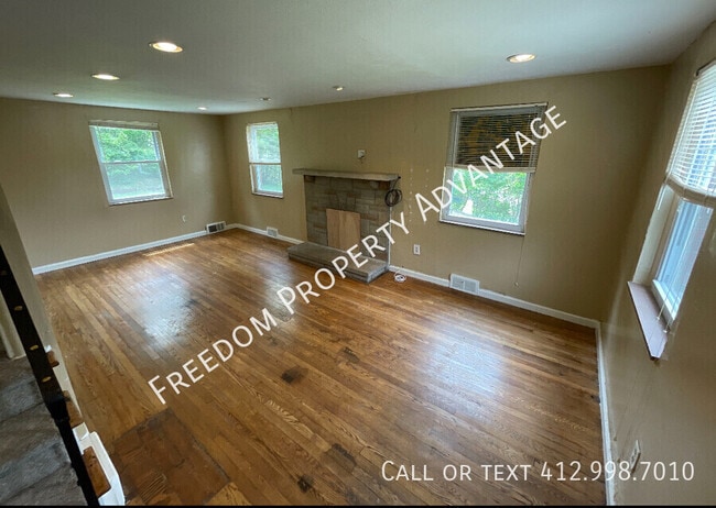 Building Photo - 11843 Joan Dr