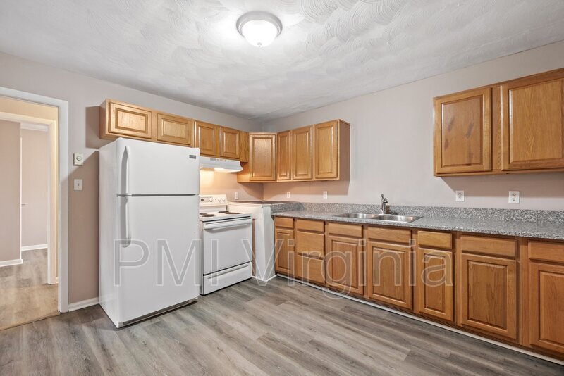 Foto principal - 1109 Hillside Ave