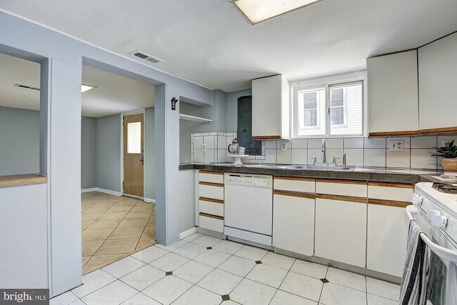 Foto del edificio - 4313 Gallatin St