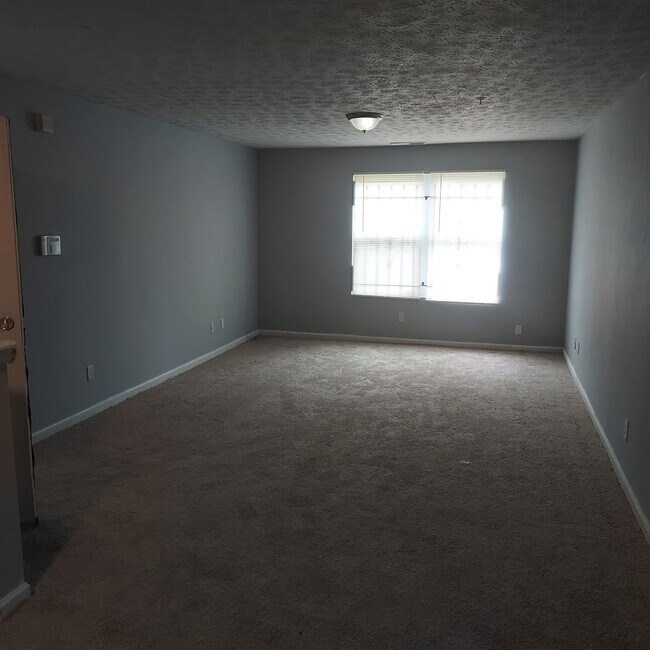 Foto del edificio - 3101 Waldrop Pl