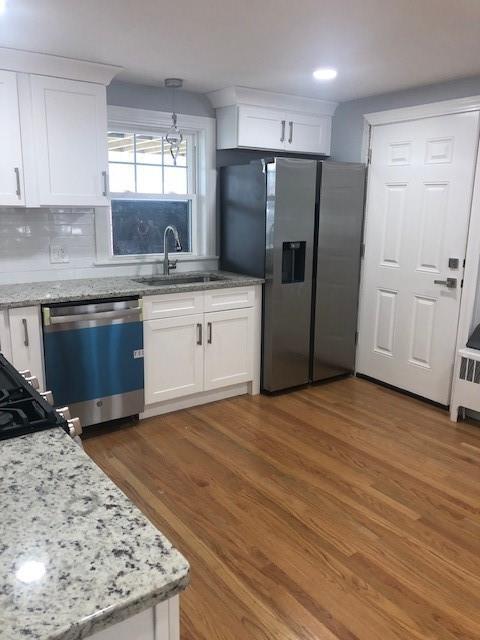 Building Photo - 32 Winrooth Ave