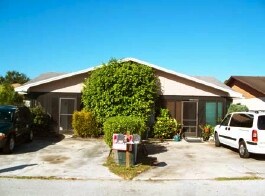 Primary Photo - 1043-1045 Bucaneer Dr