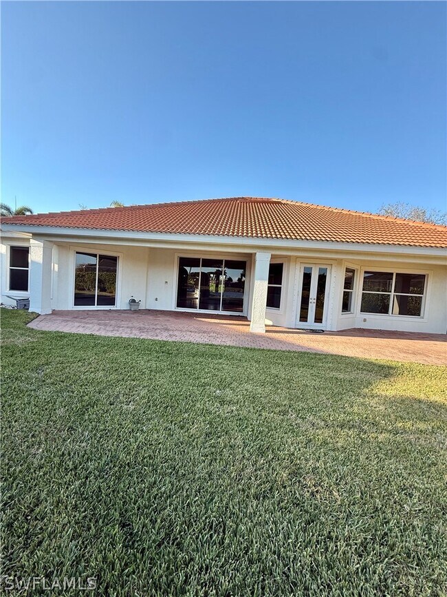 Building Photo - 5031 Rustic Oaks Cir