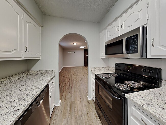 Foto del edificio - Coming Soon! 3 BR/2BA | Newly Renovated Single Family Home | Fenced backyard | In Mesquite
